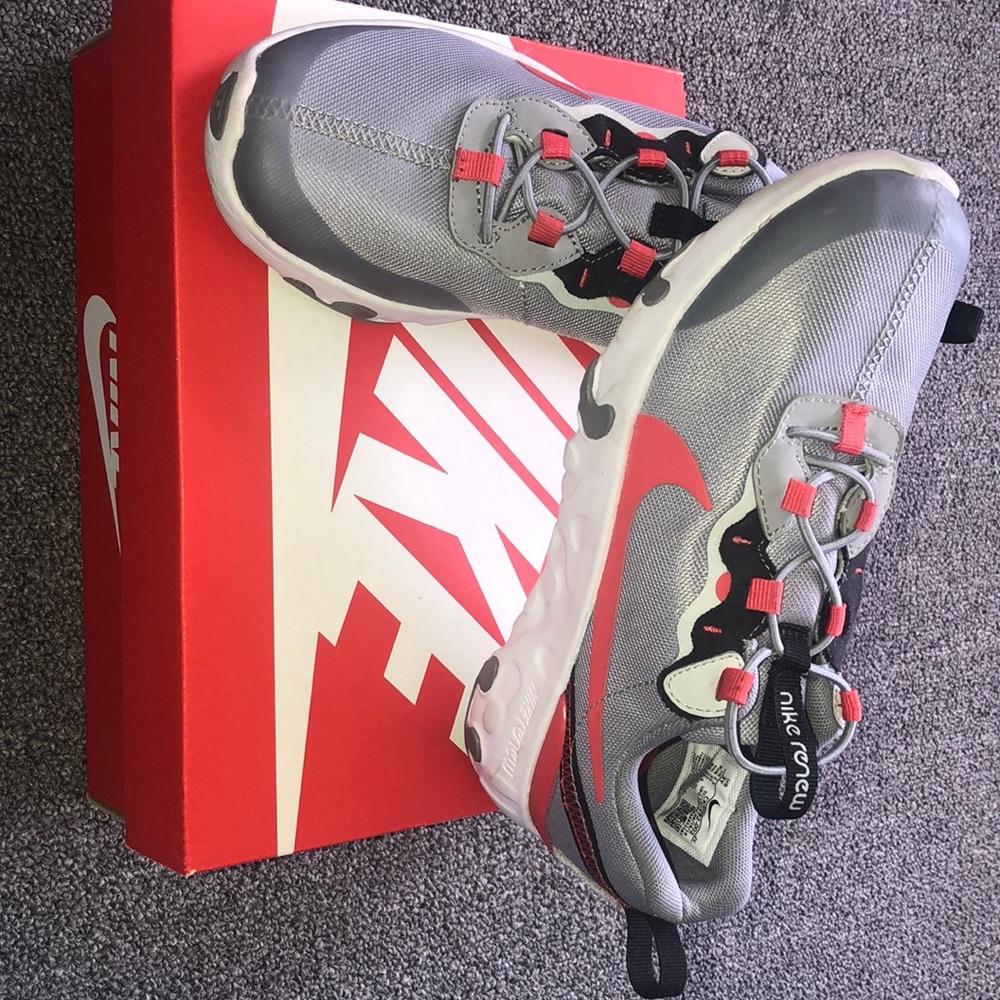 Nike Renew Element 55